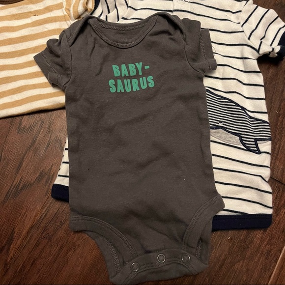 Baby boy onesie bundle romper newborn like new - Picture 5 of 6